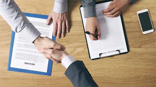 ����֮�������γ�Y̫�ӳ�