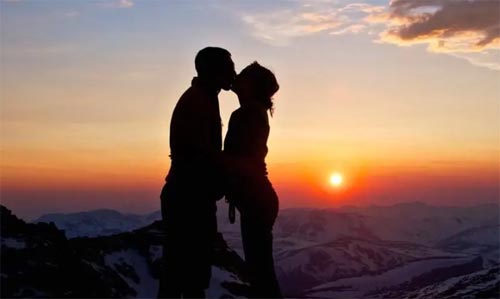 �������o�ڴ�W�П��Ů����һ���ţ����ǂ��Ë���