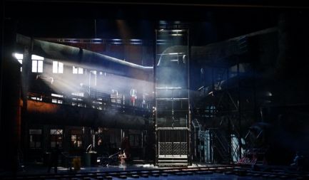 Ʒ���������ښvʷ�L���е����M֮�� �����ڮ������^�|������ˇ�g