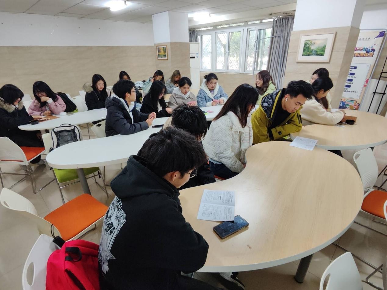 ��ǧ����퍣���(chu��ng)�r(sh��)����ƪ�������ƅf(xi��)��(hu��)�������Ļ��Ă����c��(chu��ng)�°l(f��)չ���v���A�M�e�k