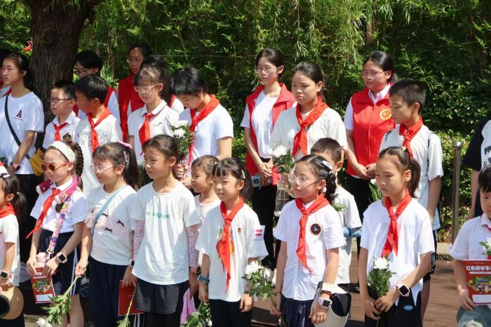 �L�Ă��[��ʷ퍝�ͯ�� �����TӢ�ꡪ���㽭ؔ��(j��ng)��W(xu��)���`�F(tu��n)�ϳǼtɫ�����ЄӼo(j��)��